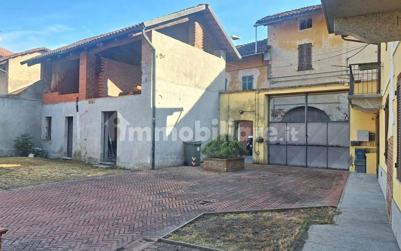 Terratetto plurifamiliare via Edmondo De Amicis 52, Centro, Santhià — foto 12 di 13