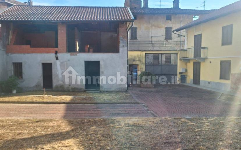 Terratetto plurifamiliare via Edmondo De Amicis 52, Centro, Santhià — foto 11 di 13