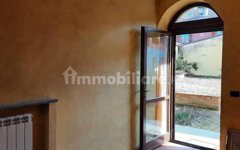 Terratetto plurifamiliare via Edmondo De Amicis 52, Centro, Santhià — foto 3 di 13