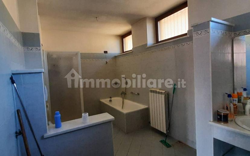 Terratetto plurifamiliare via Edmondo De Amicis 52, Centro, Santhià — foto 5 di 13
