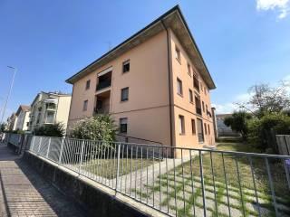 Trilocale via Giovanni XXIII 1, Pilastro, Langhirano — foto 2 di 4