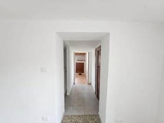 Terratetto unifamiliare 102 m², da ristrutturare, Altamura — foto 2 di 10