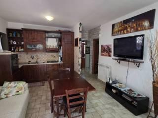 Appartamento via degli Aceri 32, Stallone, Fara in Sabina