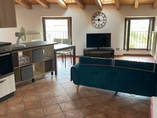 Bilocale via Trento 64, Centro, San Felice del Benaco