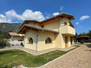 Villa bifamiliare via Antonio Gramsci 12, Centro, Montereale Valcellina