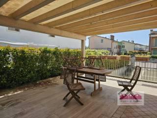 Villa bifamiliare, ottimo stato, 200 m², Maddalene, Vicenza