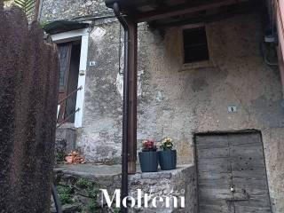 Terratetto plurifamiliare Roslina 8/A, Varenna — foto 2 di 6