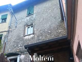 Terratetto plurifamiliare Roslina 8/A, Varenna — foto 5 di 6