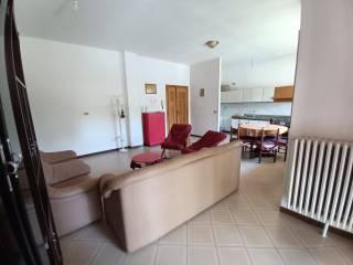 Trilocale buono stato, primo piano, Sala, Serino — foto 6 di 13