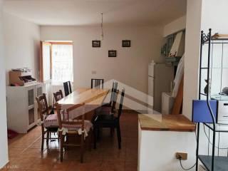 Trilocale ottimo stato, primo piano, Castelbottaccio — foto 2 di 21