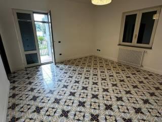 Quadrilocale viale dei Gelsomini 13, Pinetamare, Castel Volturno — foto 2 di 13
