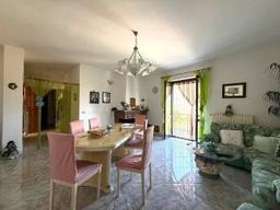 Appartamento in villa Strada Statale delle Croci di Acerno, Castelfranci