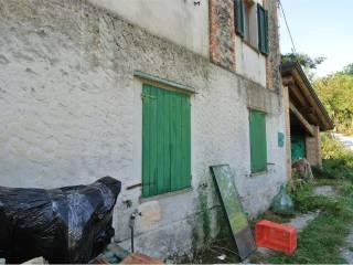 Trilocale via Pietta, 3, Tizzano Val Parma — foto 6 di 8