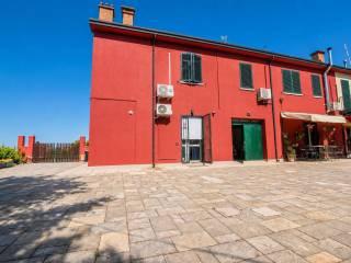 Villa bifamiliare Strada Ponte Alto Ponte Spino 10, Portomaggiore — foto 19 di 37