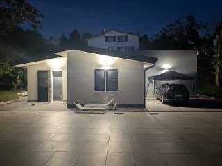 Villa unifamiliare via L. Calligola 344, Monteombraro, Zocca — foto 2 di 2
