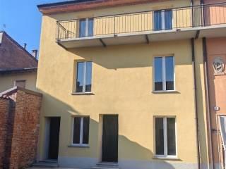 Terratetto plurifamiliare via Luigi Zelioli 22, Centro, Vescovato — foto 2 di 11
