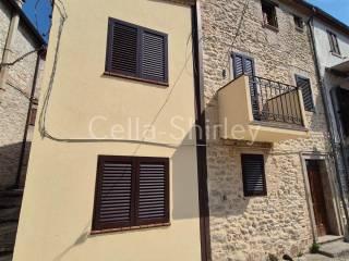 Terratetto unifamiliare 120 m², ottimo stato, Montefortino — foto 21 di 33