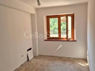 Terratetto unifamiliare 120 m², ottimo stato, Montefortino — foto 32 di 33