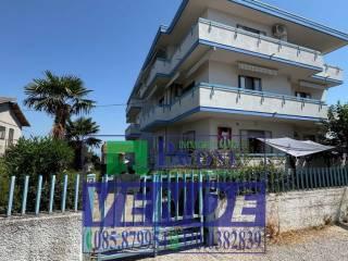 Appartamento viale Aldo Moro 75, Centro, Atri — foto 12 di 95