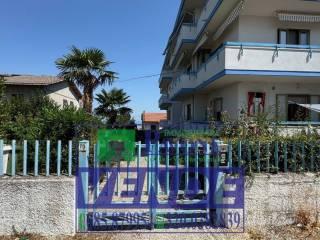 Appartamento viale Aldo Moro 75, Centro, Atri — foto 34 di 95
