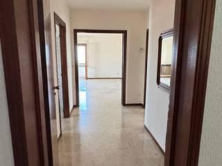 Appartamento viale Aldo Moro 75, Centro, Atri — foto 61 di 95