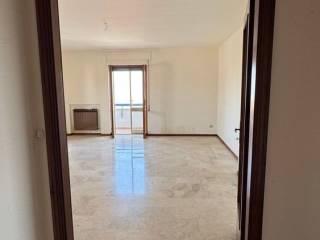 Appartamento viale Aldo Moro 75, Centro, Atri — foto 51 di 95