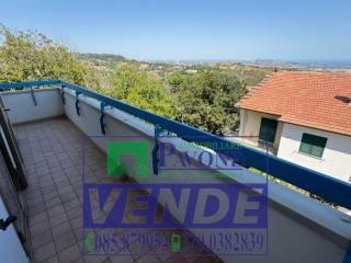 Appartamento viale Aldo Moro 75, Centro, Atri — foto 88 di 95