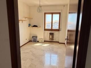Appartamento viale Aldo Moro 75, Centro, Atri — foto 58 di 95