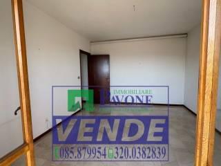 Appartamento viale Aldo Moro 75, Centro, Atri — foto 28 di 95