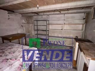 Appartamento viale Aldo Moro 75, Centro, Atri — foto 16 di 95