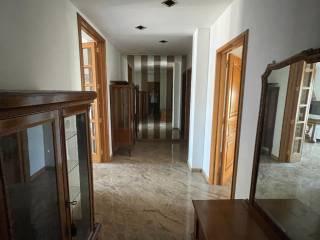 Appartamento via Ferdinando d'Aragona 36, Centro, Barletta — foto 2 di 5
