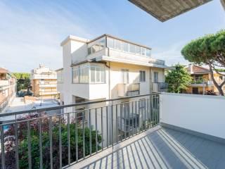 Attico ottimo stato, 168 m², Paese, Riccione — foto 36 di 41