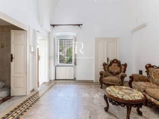 Terratetto unifamiliare 209 m², buono stato, Via Ludovico, Corso Umberto I, Vittorio Emanuele, Ostuni — foto 9 di 63