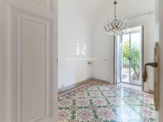 Terratetto unifamiliare 209 m², buono stato, Via Ludovico, Corso Umberto I, Vittorio Emanuele, Ostuni — foto 27 di 63