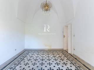 Terratetto unifamiliare 209 m², buono stato, Via Ludovico, Corso Umberto I, Vittorio Emanuele, Ostuni — foto 59 di 63
