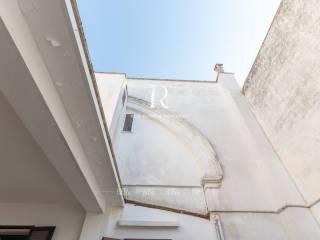 Terratetto unifamiliare 209 m², buono stato, Via Ludovico, Corso Umberto I, Vittorio Emanuele, Ostuni — foto 49 di 63