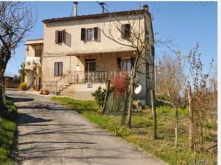 Appartamento Contrada Case Rosse 123, Sarnano — foto 2 di 9