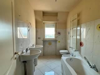 Attico via Caraglio 27, Centro Storico, Cuneo — foto 12 di 38