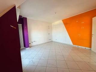 Attico via Caraglio 27, Centro Storico, Cuneo — foto 14 di 38