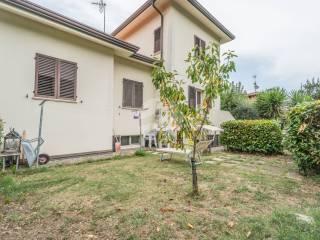Villa bifamiliare, ottimo stato, 143 m², Misano Adriatico — foto 8 di 36
