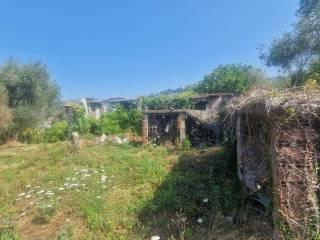 Rustico, da ristrutturare, 85 m², Lavagna
