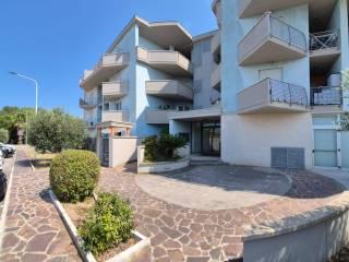 Trilocale via Nazionale 1, Roseto degli Abruzzi — foto 6 di 24