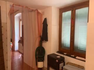 Bilocale via Vittorio Veneto 6, Centro, Uscio — foto 13 di 20