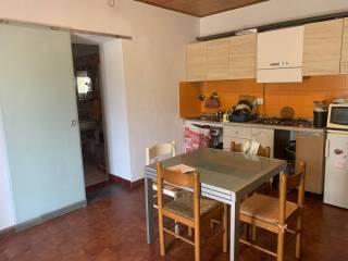 Bilocale via Vittorio Veneto 6, Centro, Uscio — foto 11 di 20