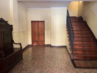 Monolocale via Saragozza 58, Saragozza dentro le Mura, Bologna