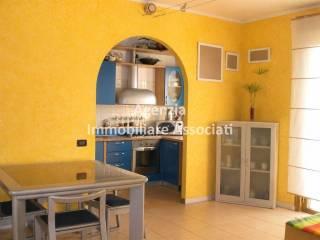 Attico ottimo stato, 90 m², Centro, Bassano del Grappa — foto 4 di 17
