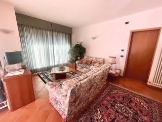 Villa unifamiliare viale Campione d'Italia 12, Lanzo D'Intelvi, Alta Valle Intelvi