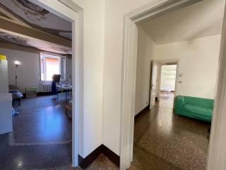 Quadrilocale via Santo Stefano 10, Centro Storico, Bologna
