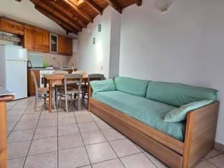 Bilocale via Fratelli Tognini 2, Pino Lago Maggiore, Maccagno con Pino e Veddasca — foto 10 di 14