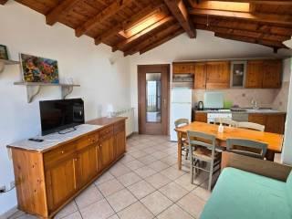 Bilocale via Fratelli Tognini 2, Pino Lago Maggiore, Maccagno con Pino e Veddasca — foto 3 di 14